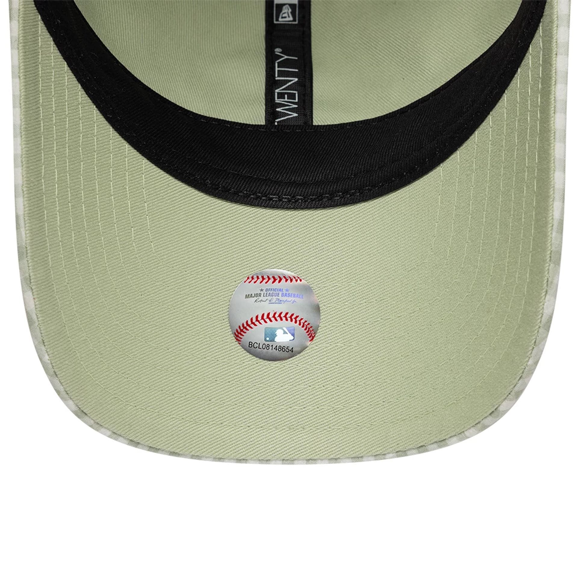 Pictured is this MLB Gingham Bowback Atlanta Braves 9TWENTY Adjustable cap in pastel green. 7