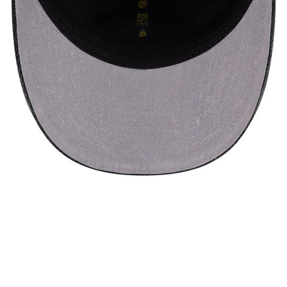 Pictured is this MLB 59FIFTY Day LA Dodgers Low Profile 59FIFTY Fitted cap in black. 2
