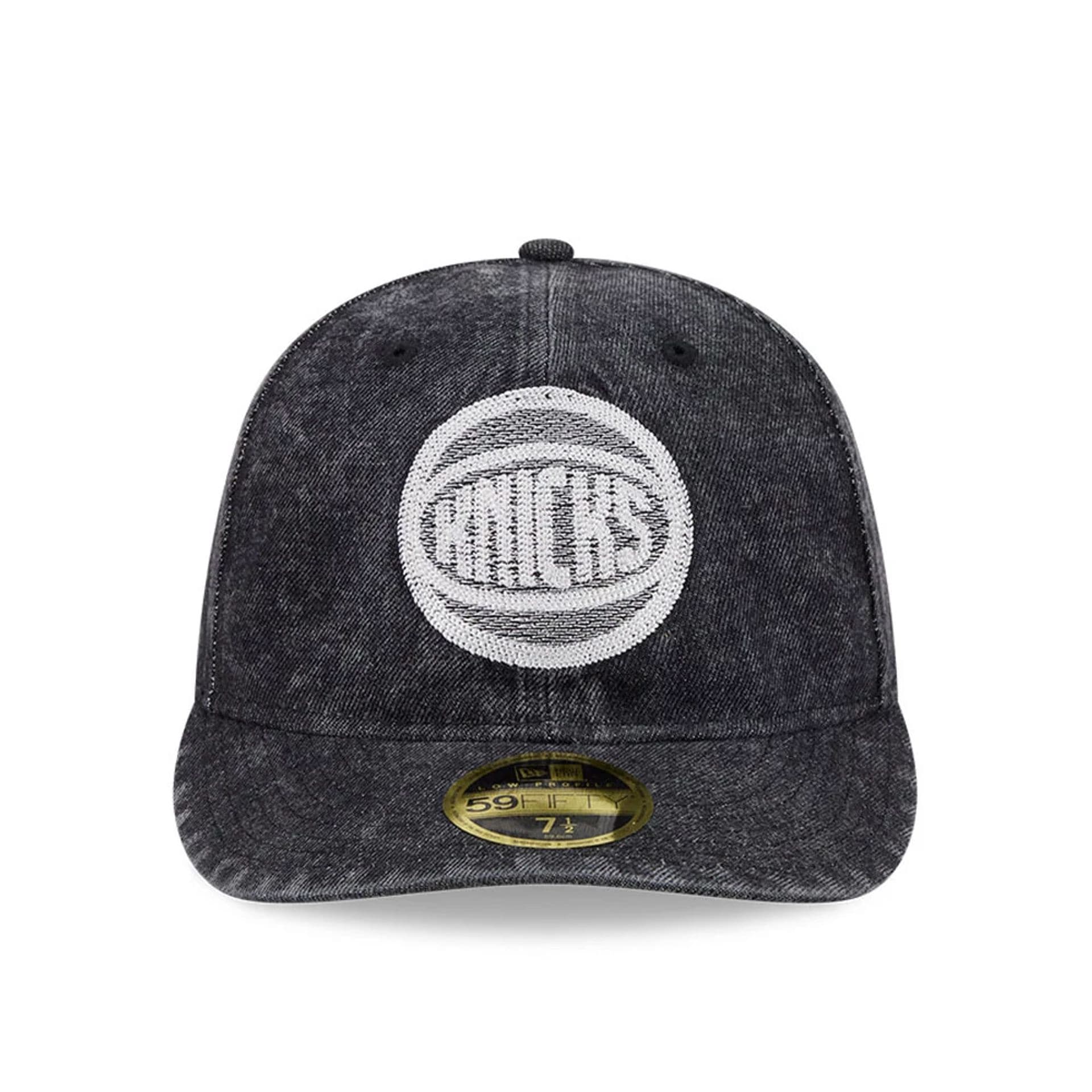 Pictured is this NBA 59FIFTY Day New York Knicks Low Profile 59FIFTY Fitted cap in black. 3