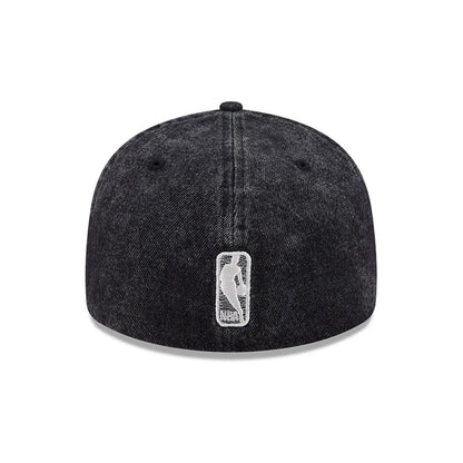 Pictured is this NBA 59FIFTY Day New York Knicks Low Profile 59FIFTY Fitted cap in black. 5