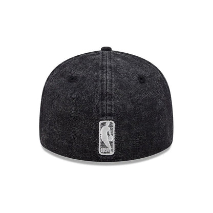 Pictured is this NBA 59FIFTY Day LA Lakers Low Profile 59FIFTY Fitted cap in black. 6