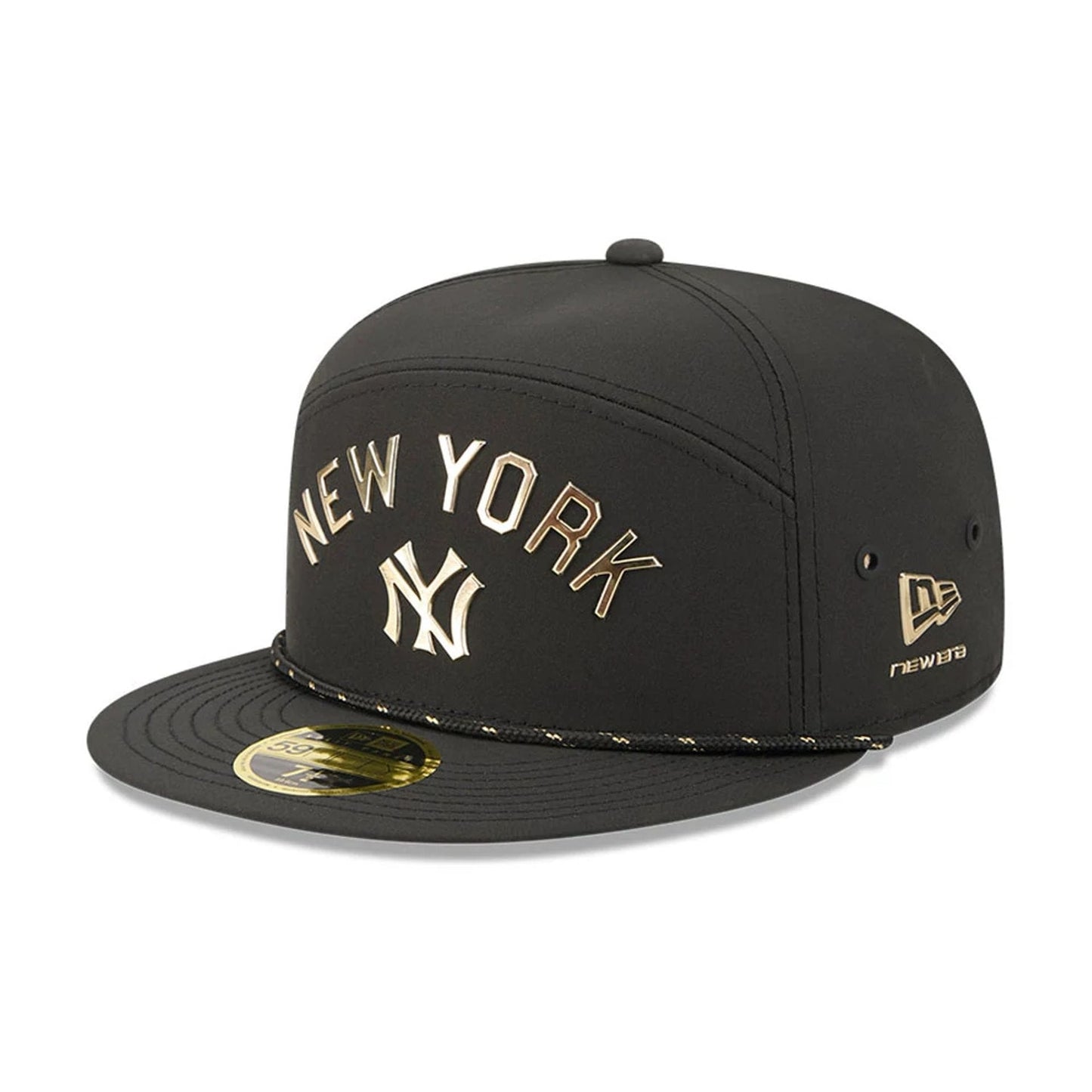 Pictured is this MLB 59FIFTY Day New York Yankees Split Panel 59FIFTY Fitted cap in black. 1
