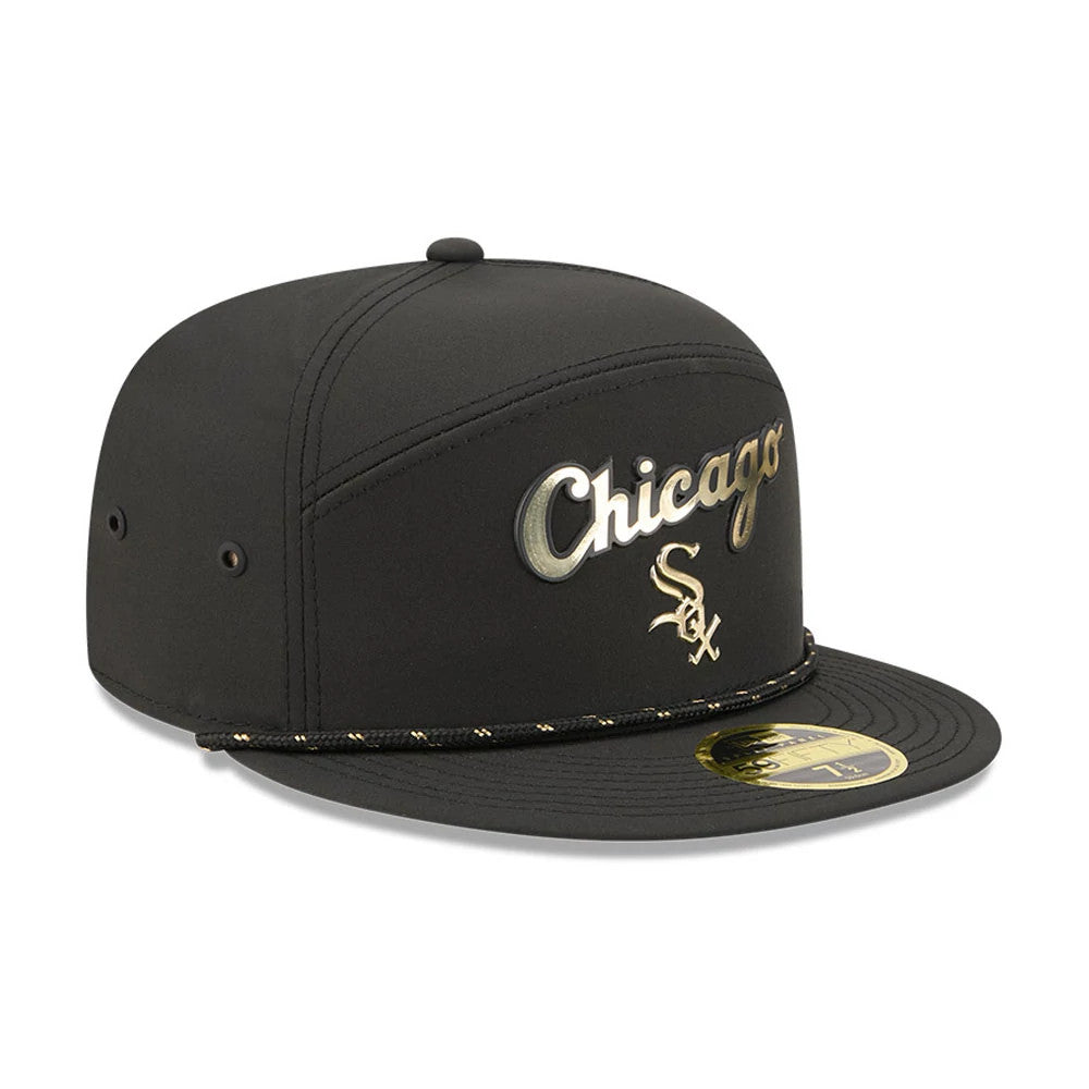 Pictured is this MLB 59FIFTY Day Chicago White Sox Split Panel 59FIFTY Fitted cap in black. 4