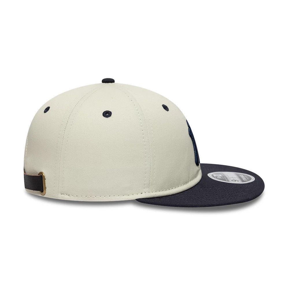 Pictured is this MLB New York Yankees Retro Crown 9FIFTY cap in light beige. 6