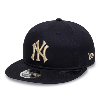 Pictured is this MLB New York Yankees Retro Crown 9FIFTY cap in navy. 1