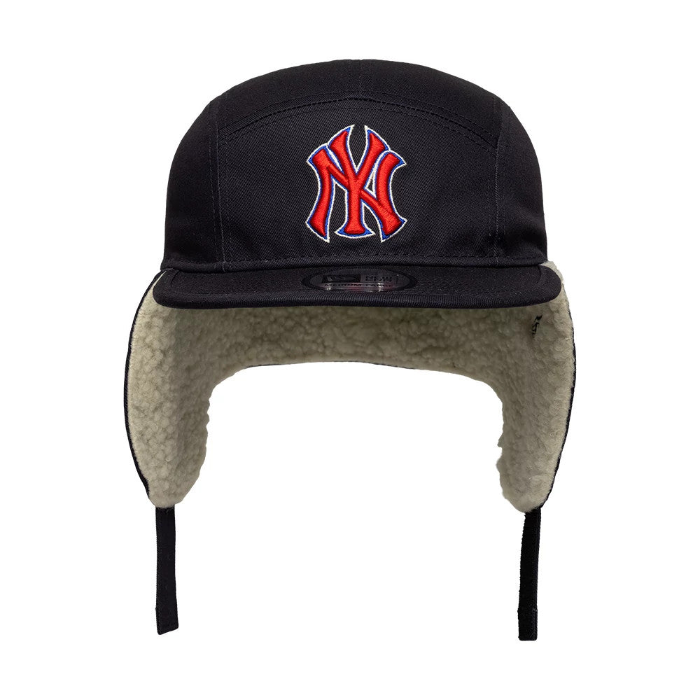 Pictured is this MLB New York Yankees Dogear Camper cap in navy. 7