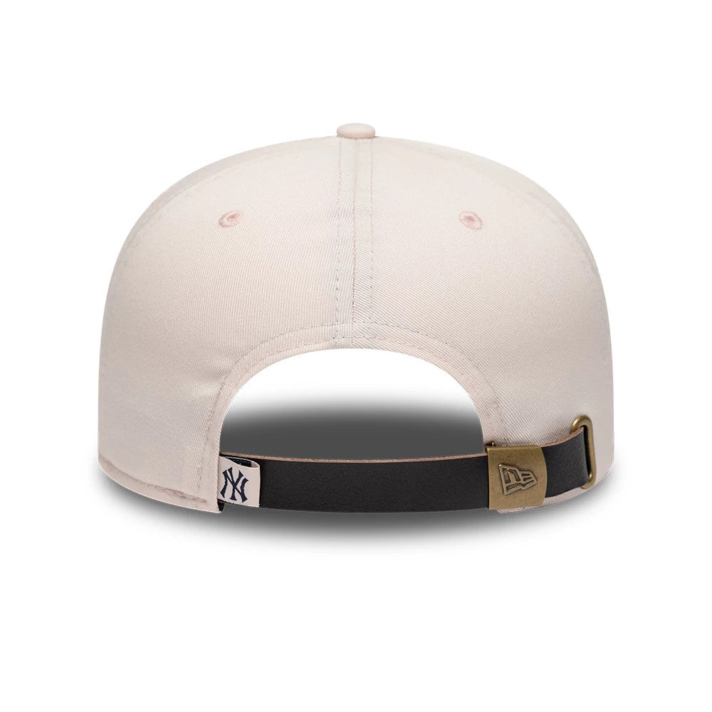 Pictured is this MLB Flower New York Yankees 19TWENTY cap in pastel pink. 2