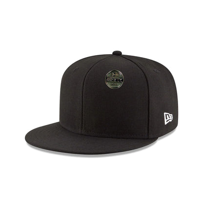 Pictured is this New Era 59FIFTY Day 3 Pack Pin Badge in black. 3