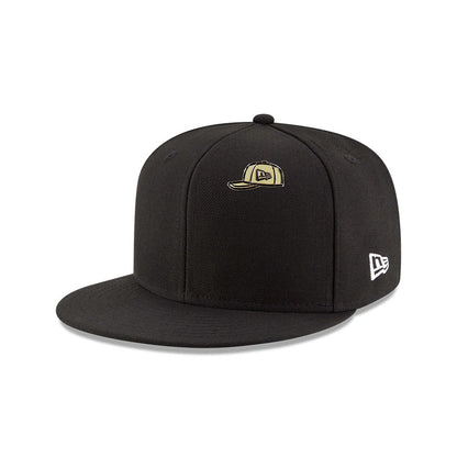 Pictured is this New Era 59FIFTY Day 3 Pack Pin Badge in black. 4