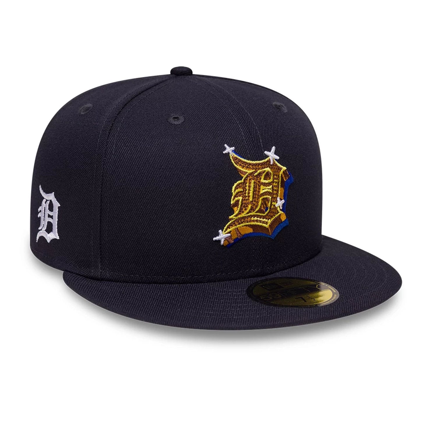Pictured is this MLB Emblem Detroit Tigers 59FIFTY Fitted cap in navy. 1