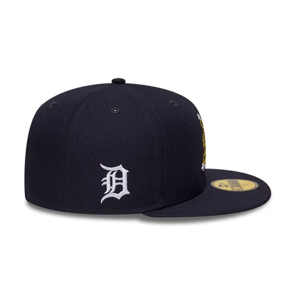 Pictured is this MLB Emblem Detroit Tigers 59FIFTY Fitted cap in navy. 5