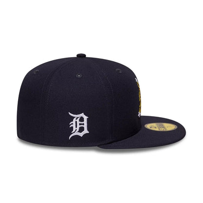 Pictured is this MLB Emblem Detroit Tigers 59FIFTY Fitted cap in navy. 5