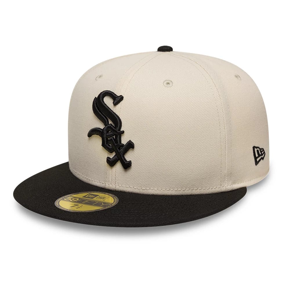 Pictured is this MLB Side Script Chicago White Sox 59FIFTY Fitted cap in Cream. 4