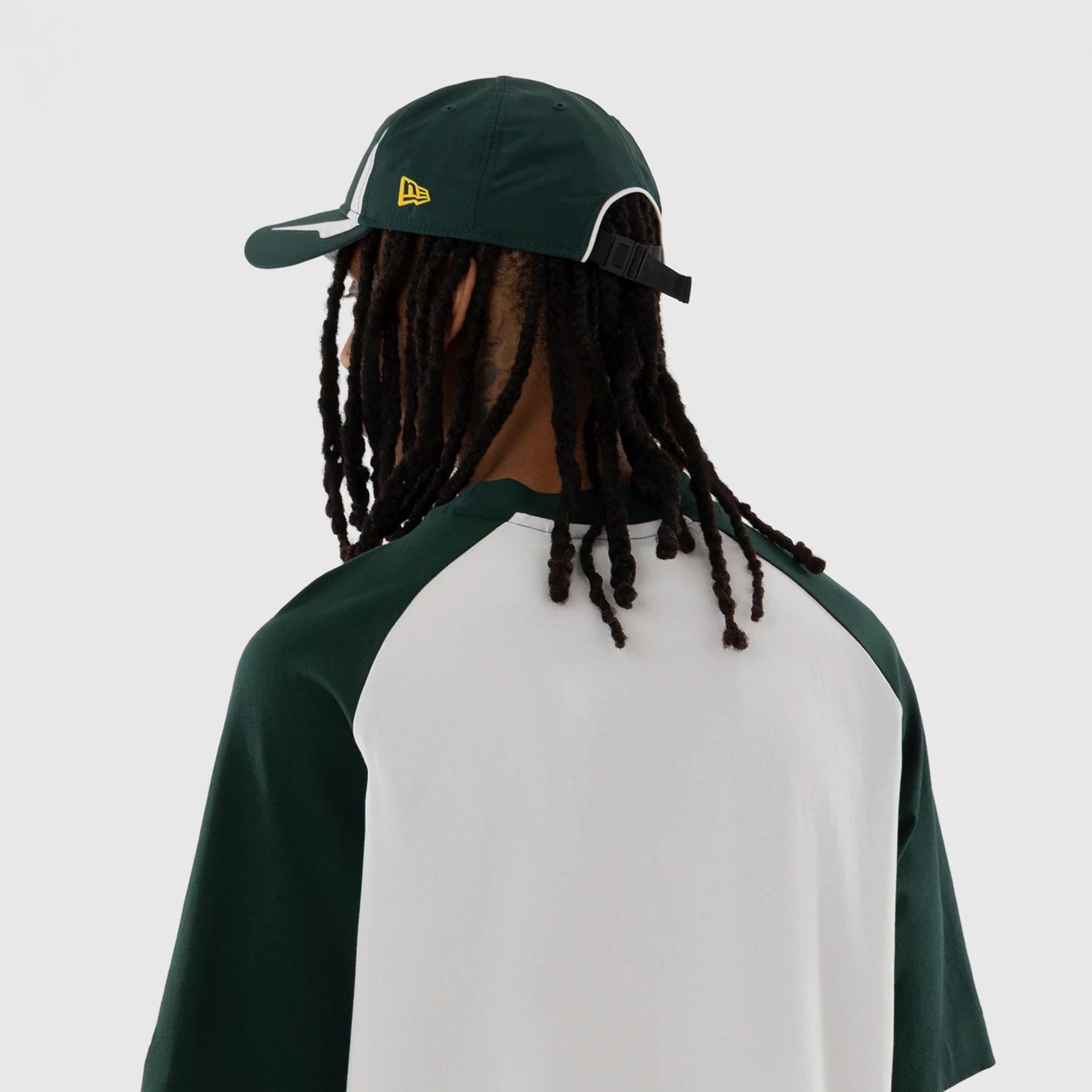 The model is wearing this MLB Athletics Boxy T-Shirt in white. 5
