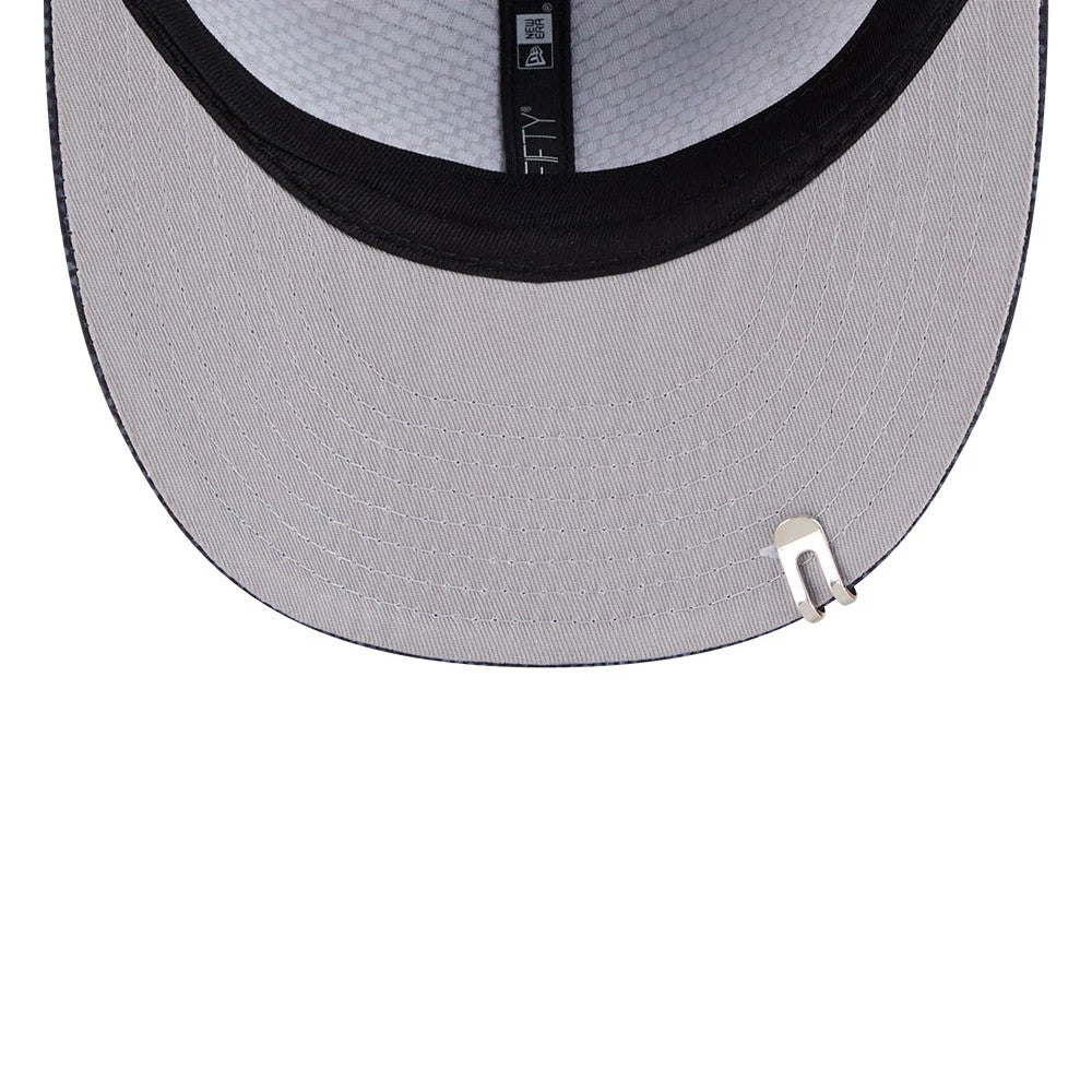 Pictured is this New Era Golf 9FIFTY Snapback cap in black. 2