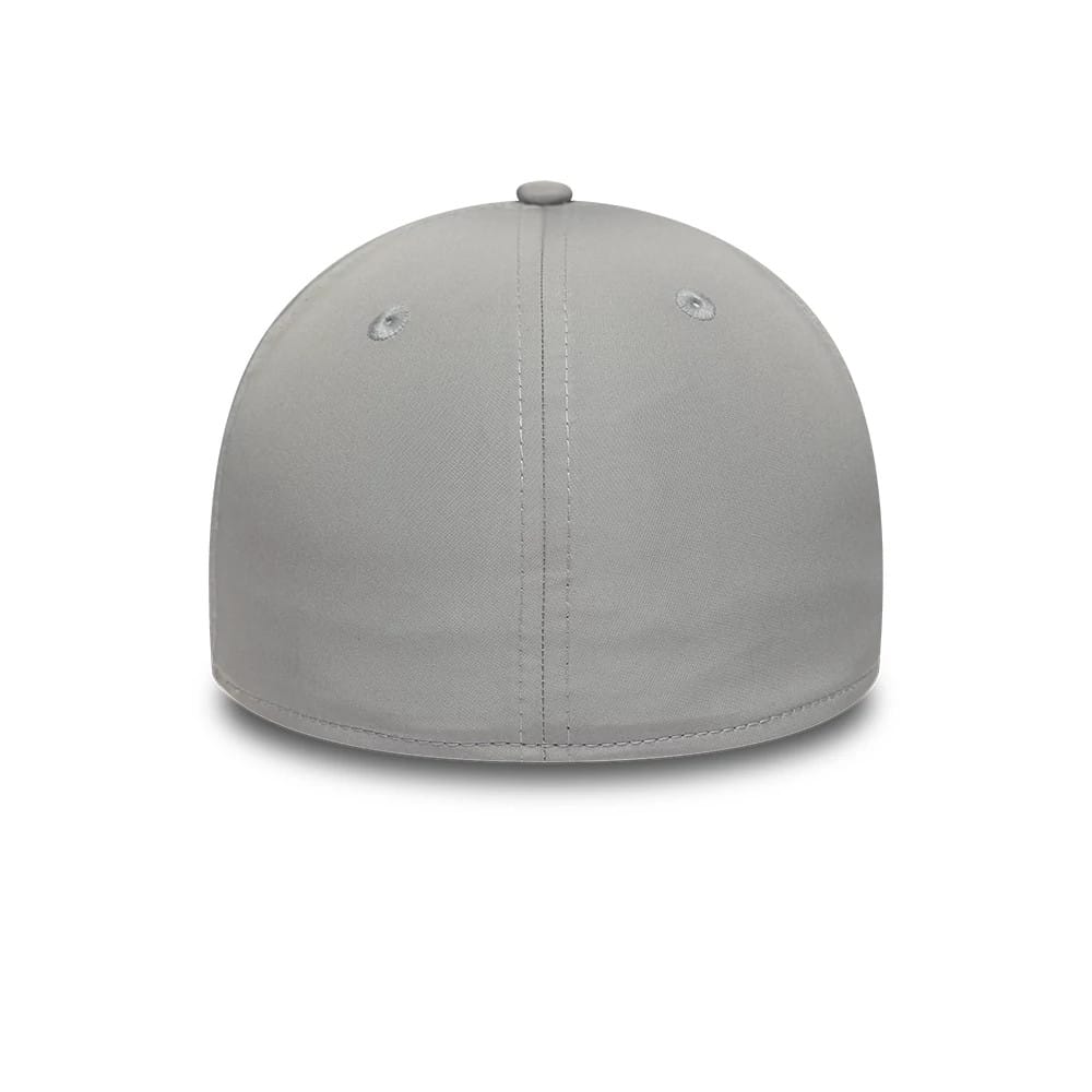 Pictured is this New Era Rubber Patch 39THIRTY M-Crown A-Frame Stretch Fit cap in grey. 4