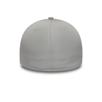 Pictured is this New Era Rubber Patch 39THIRTY M-Crown A-Frame Stretch Fit cap in grey. 4