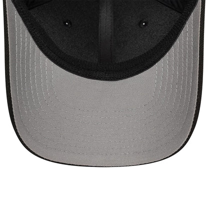 Pictured is this New Era Mono 39SEVENTY Stretch Fit cap in black. 2