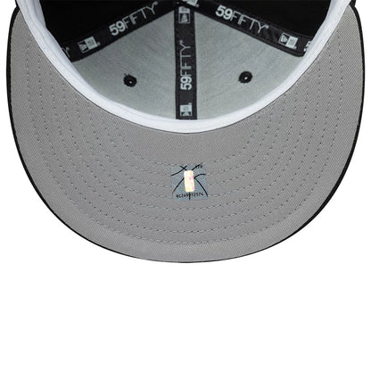 Pictured is this NBA Hardwood Classic Toronto Raptors 59FIFTY Fitted cap in black. 2
