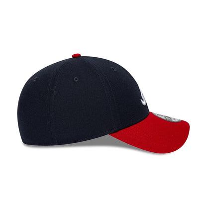 Pictured is this MLB Classic Atlanta Braves 39THIRTY Stretch Fit cap in navy. 6