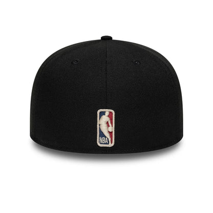 Pictured is this NBA Hardwood Classic Chicago Bulls 59FIFTY Fitted cap in black. 5
