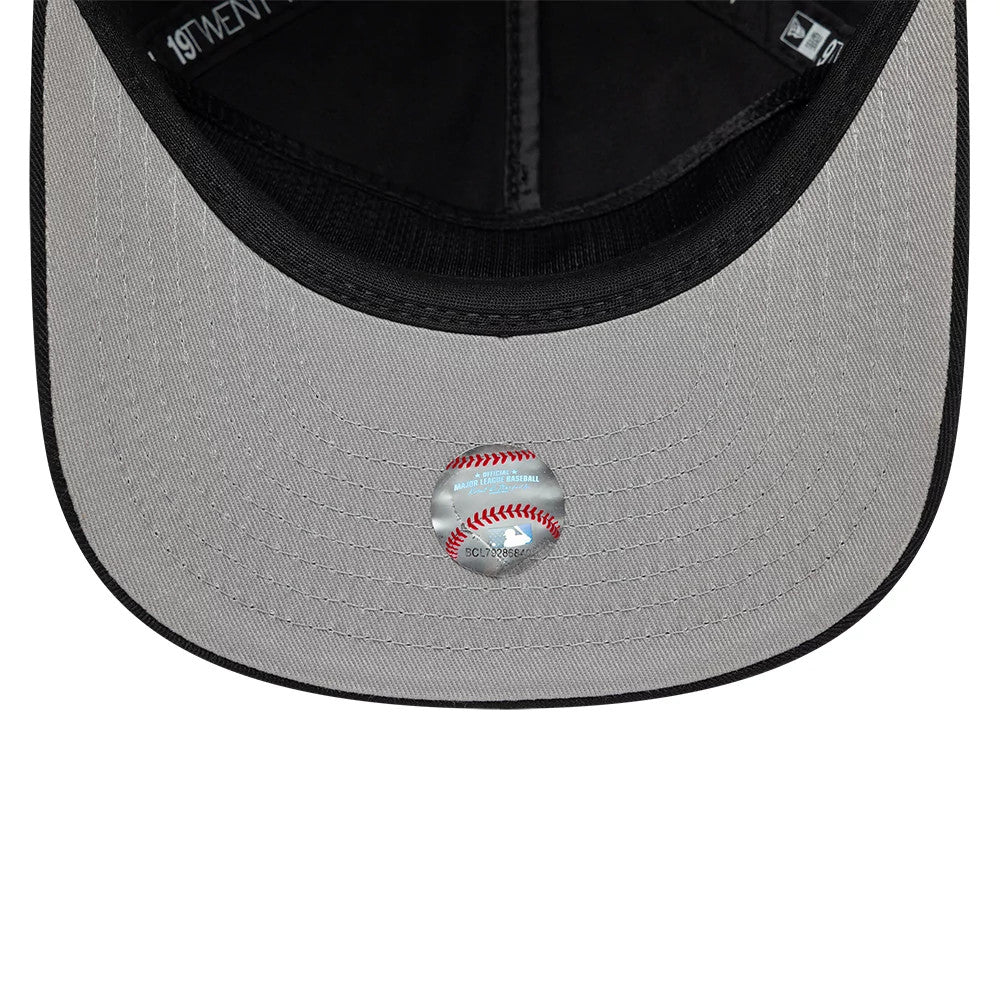 Pictured is this MLB Championship San Francisco Giants 19TWENTY cap in black. 2