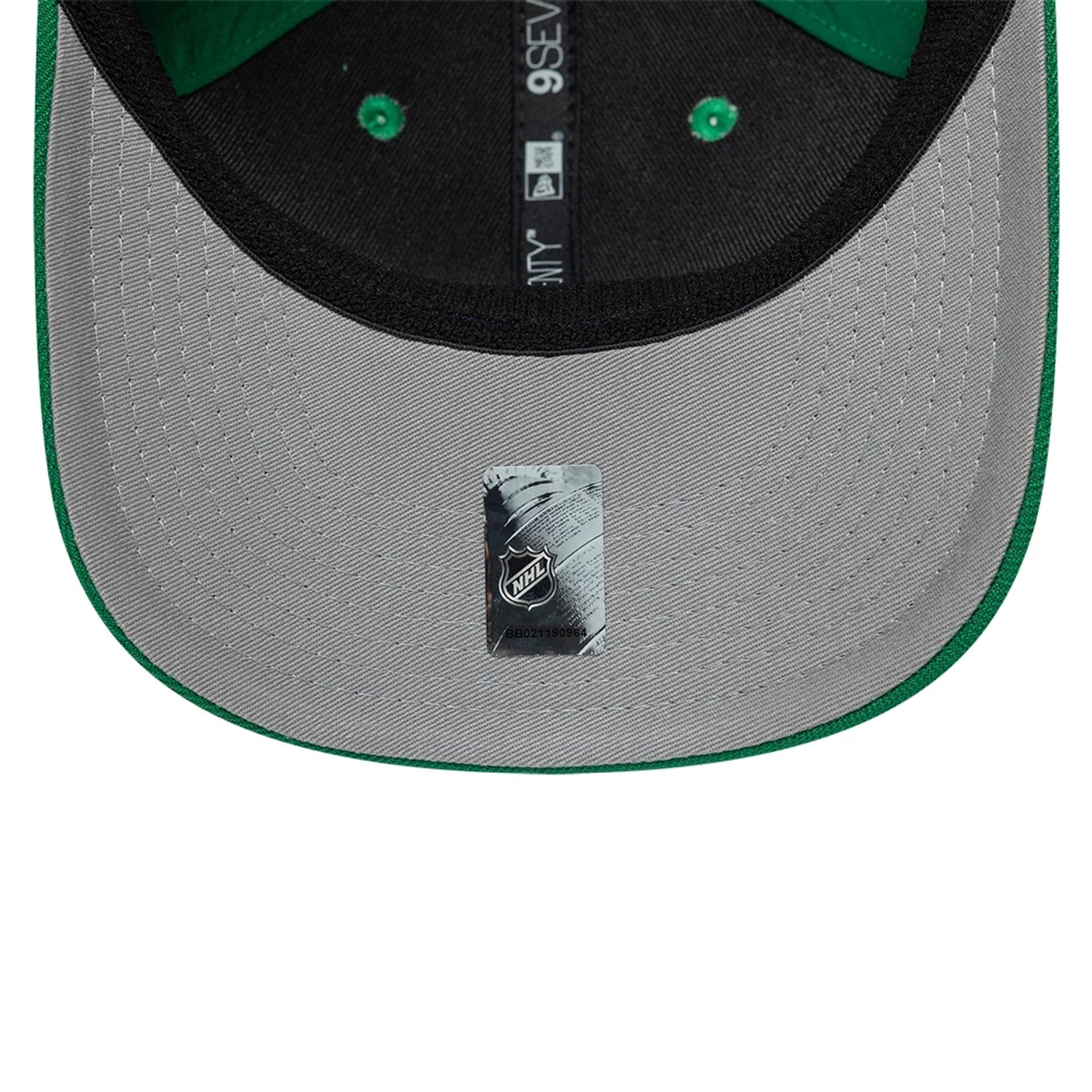 Pictured is this NHL Team Dallas Stars 9SEVENTY Stretch Snap cap in green. 2