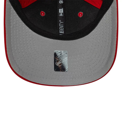 Pictured is this NHL Team Detroit Red Wings 9SEVENTY Stretch Snap cap in red. 2