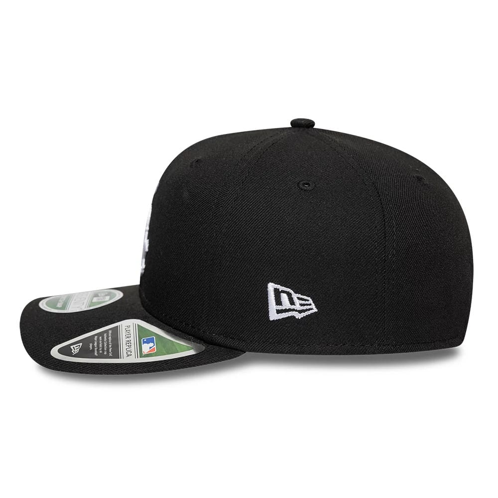 Pictured is this MLB Player Replica Chicago White Sox 9SEVENTY Stretch Snap cap in black. 7