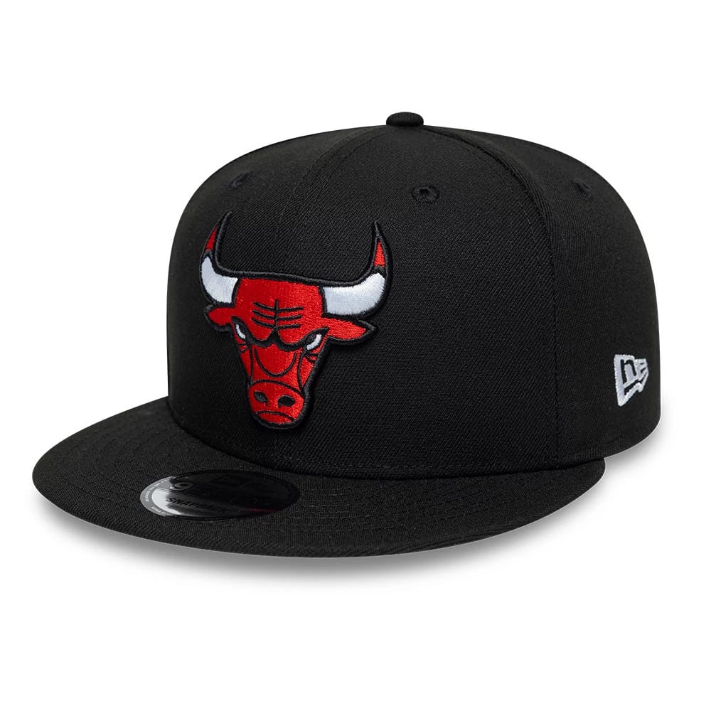 Pictured is this NBA Chicago Bulls 9FIFTY Snapback cap in black. 1