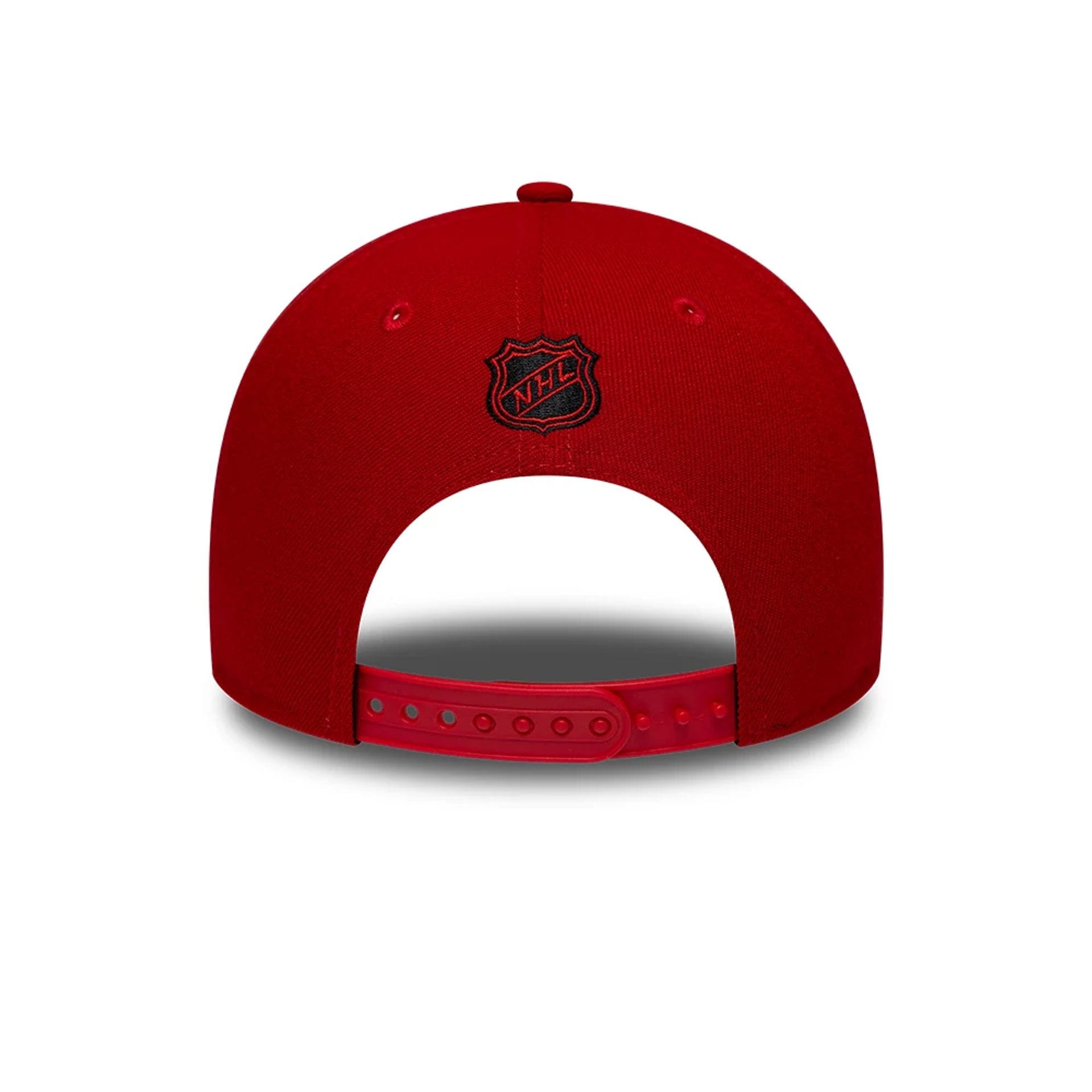 Pictured is this NHL Team Chicago Blackhawks 9FORTY M-Crown cap in red. 5