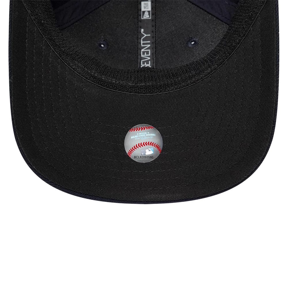 Pictured is this MLB Player Replica Detroit Tigers 9SEVENTY Stretch Snap cap in navy. 7