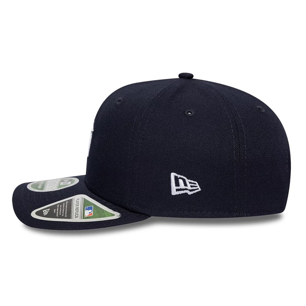 Pictured is this MLB Player Replica Detroit Tigers 9SEVENTY Stretch Snap cap in navy. 5