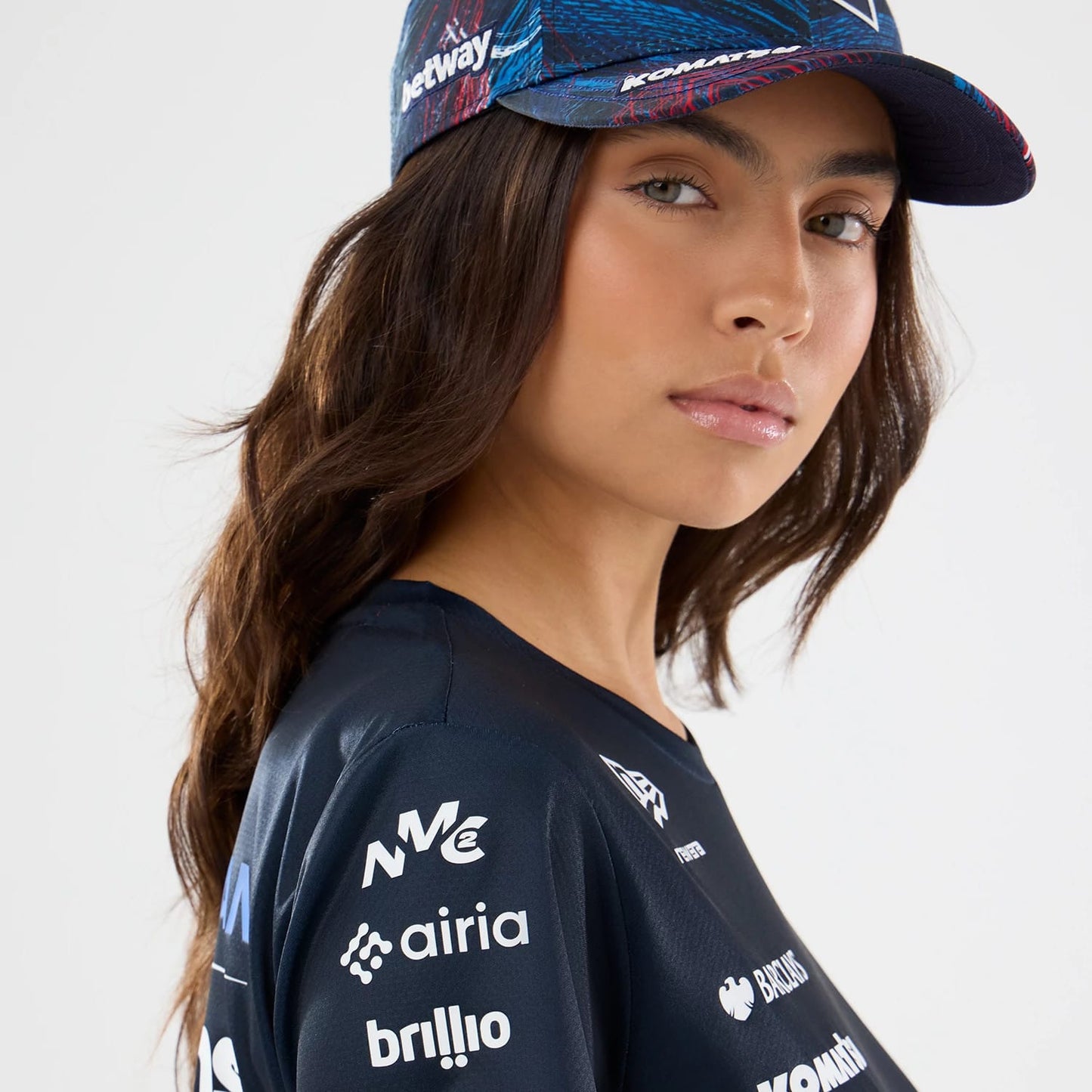 The model is wearing this Womens Williams GB Race Special Tech T-Shirt  in navy. 6