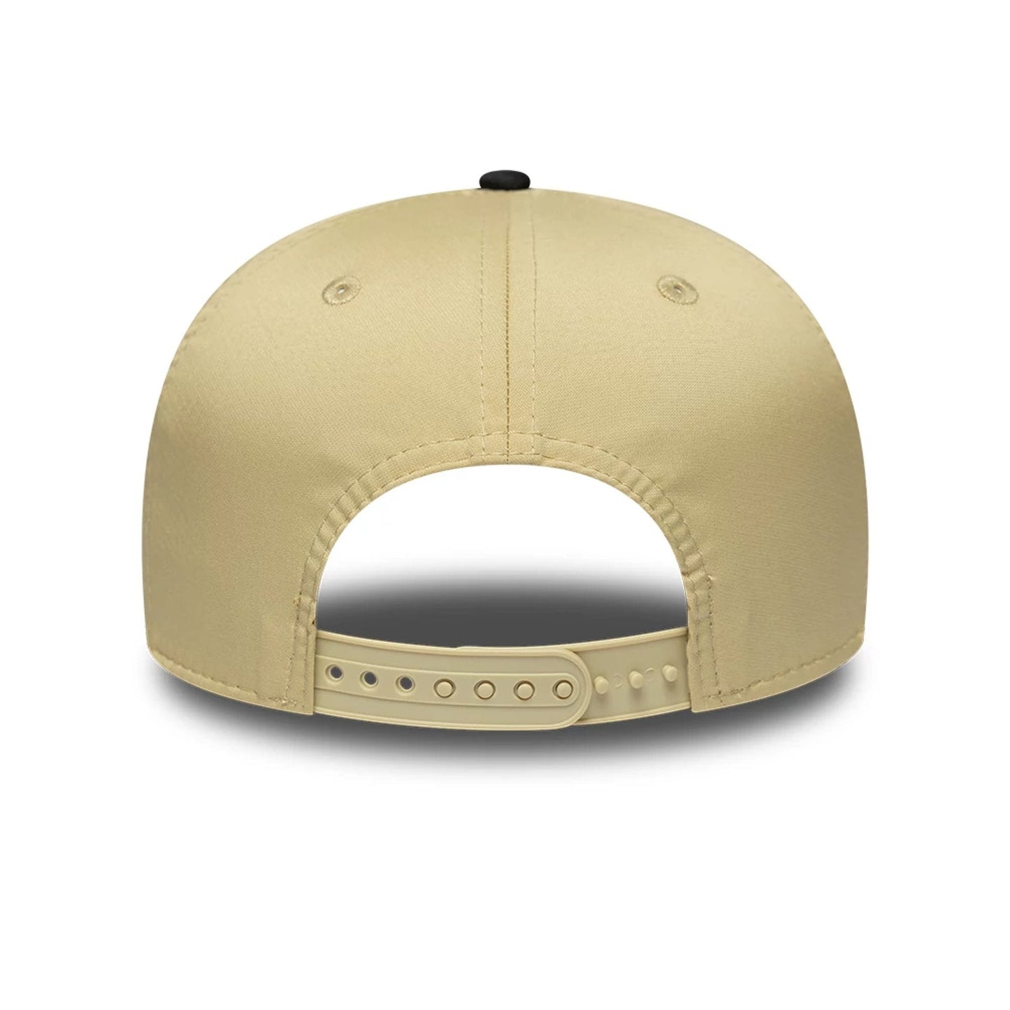 Pictured is this Latin American Franco Colapinto Alpine Racing 9SEVENTY Stretch Snap cap in light beige. 4