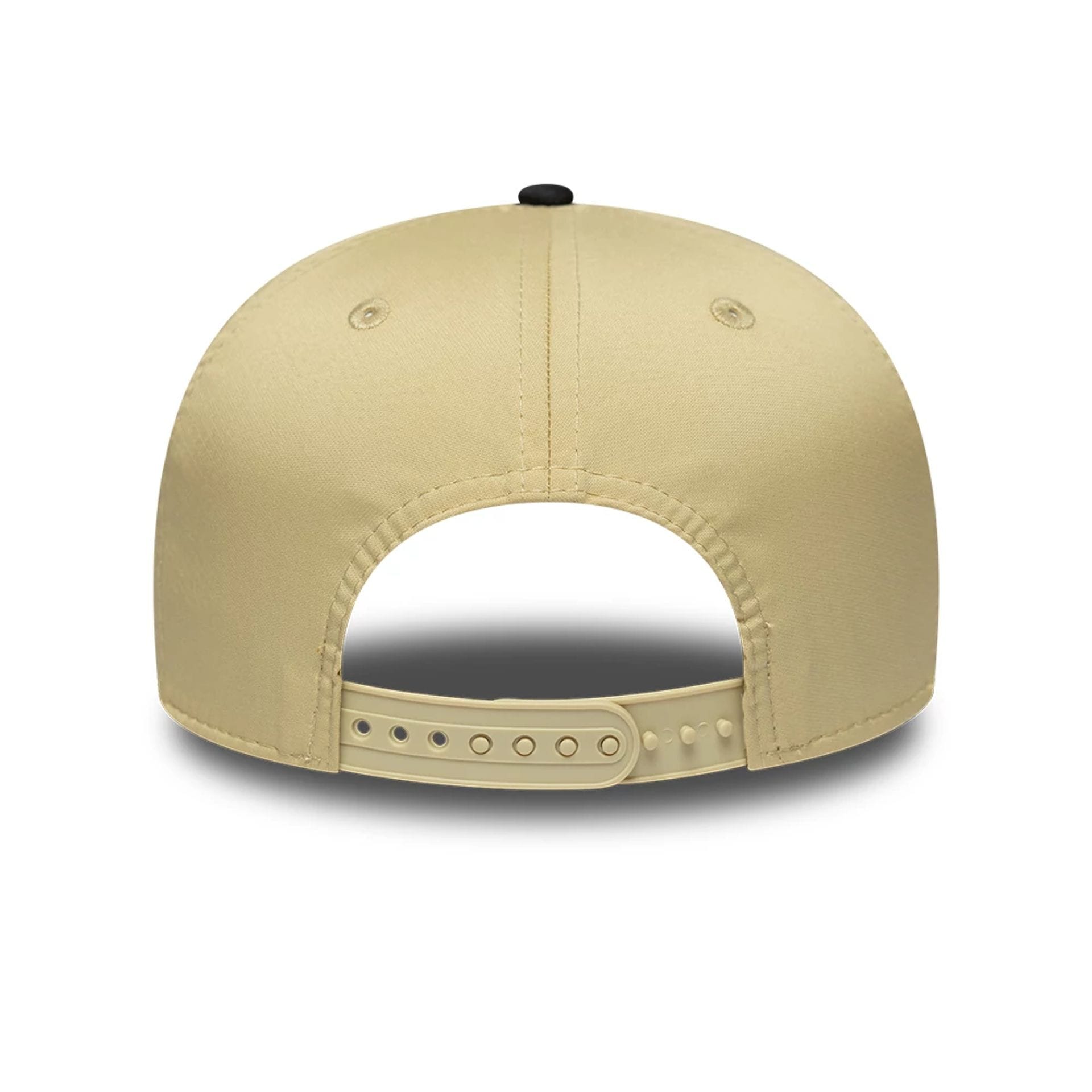 Pictured is this Latin American Franco Colapinto Alpine Racing 9SEVENTY Stretch Snap cap in light beige. 4
