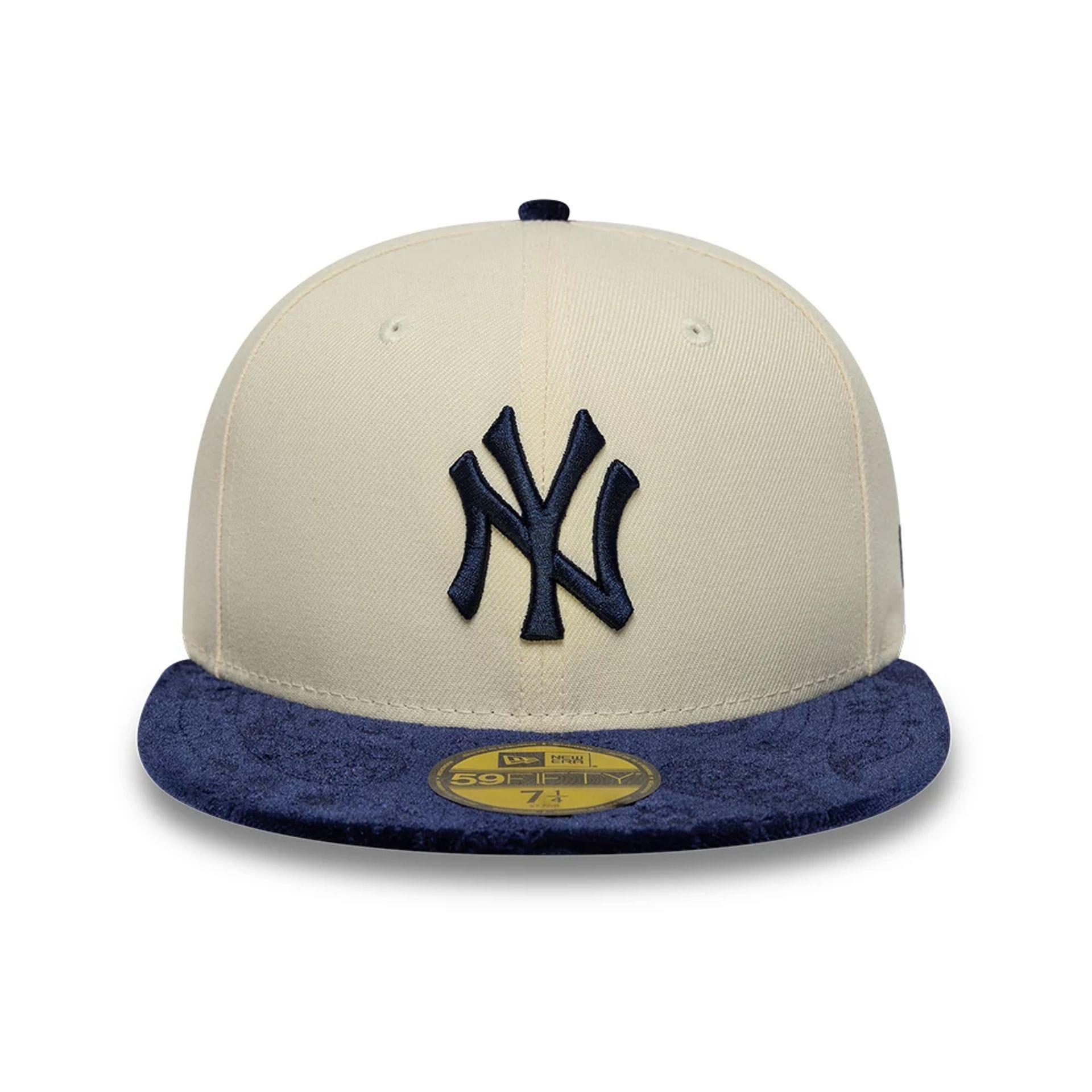 Pictured is this MLB Paisley Visor New York Yankees 59FIFTY Fitted cap in Cream. 4