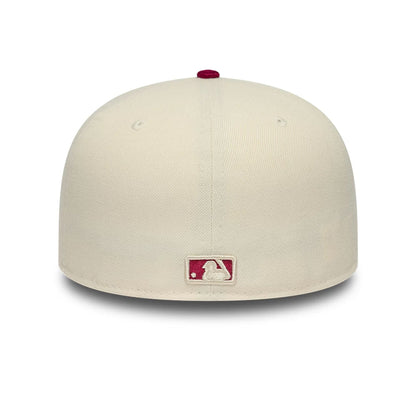 Pictured is this MLB Paisley Visor LA Dodgers 59FIFTY Fitted cap in Cream. 6