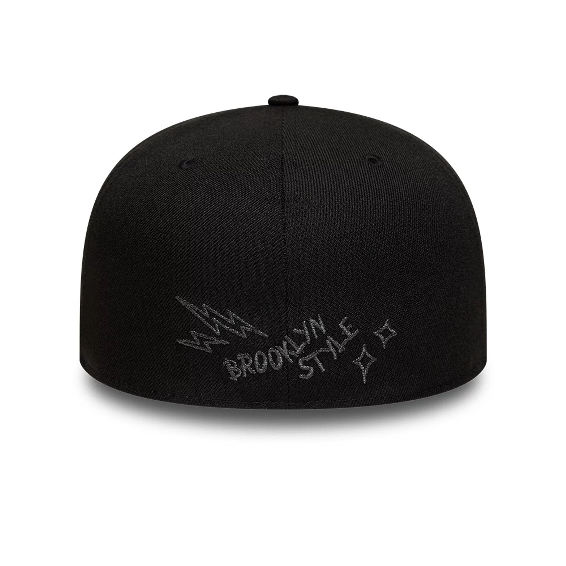 Pictured is this New Era Scribble 59FIFTY Fitted cap in black. 4