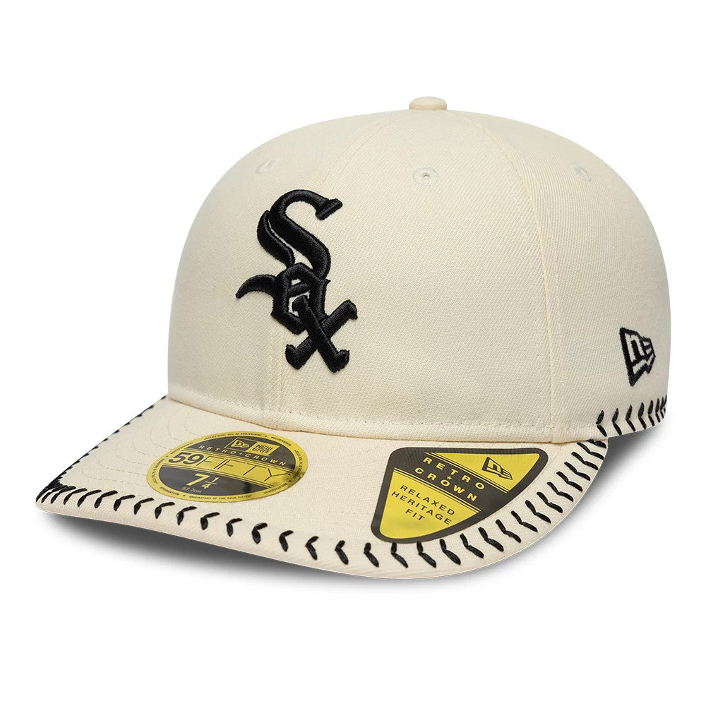 Chicago White Sox MLB Baseball Stitch Cream Retro Crown New Era 59FIFTY Fitted Cap, three-quarter view showing a raised black embroidered logo on the front panel, black baseball stitch on the cream visor, and a gold 59FIFTY size sticker.