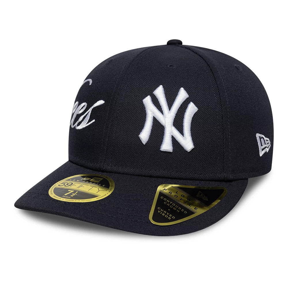 Pictured is this MLB Side Script New York Yankees Low Profile 59FIFTY Fitted cap in navy. 4