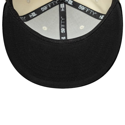 Pictured is this New Era Paisley Visor 59FIFTY Fitted cap in light beige. 6