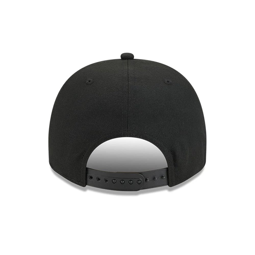 Pictured is this NBA Shattered Chicago Bulls 9FORTY A-Frame cap in black. 7