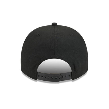 Pictured is this NBA Shattered Chicago Bulls 9FORTY A-Frame cap in black. 7