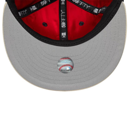 Pictured is this MLB Multi Logo New York Yankees 59FIFTY Fitted cap in navy. 2