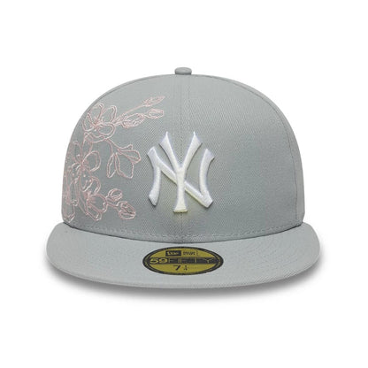 Pictured is this MLB Floral Outline New York Yankees 59FIFTY Fitted cap in grey. 3
