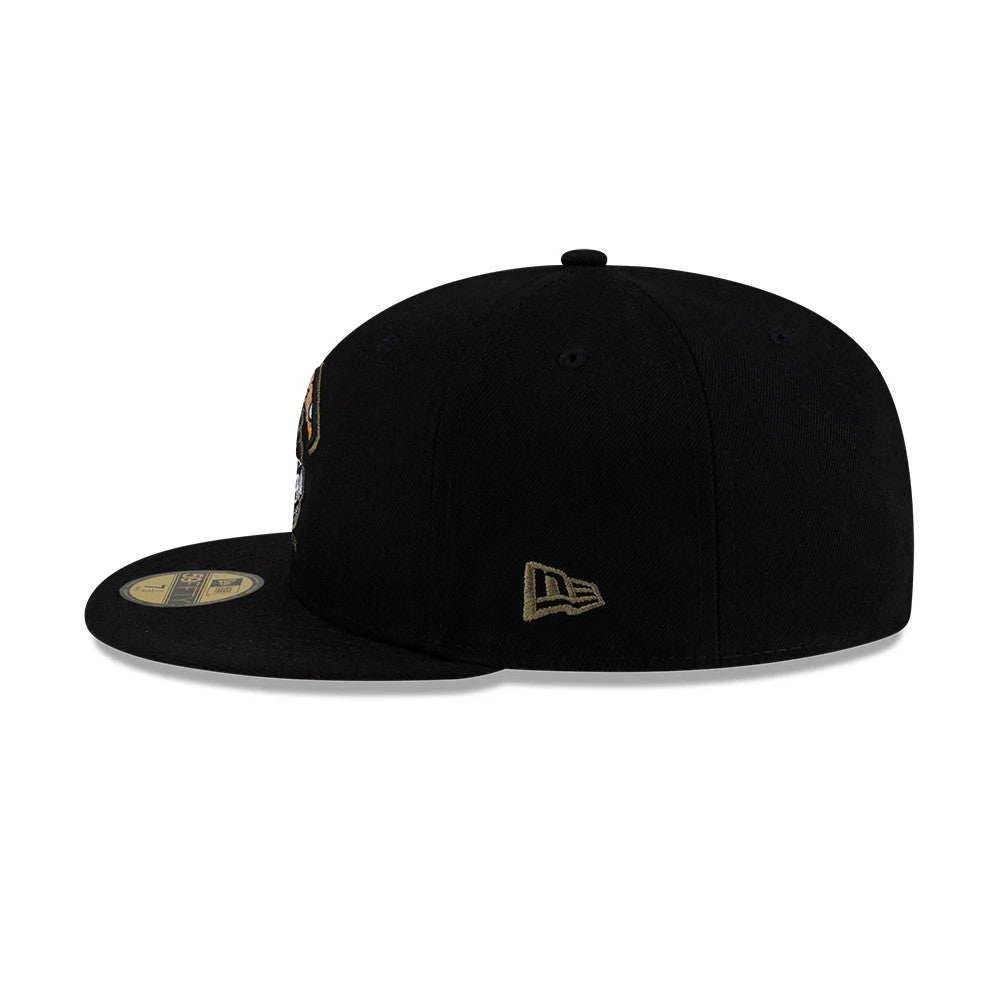 Pictured is this Roji Soccer 59FIFTY Fitted cap in black. 6