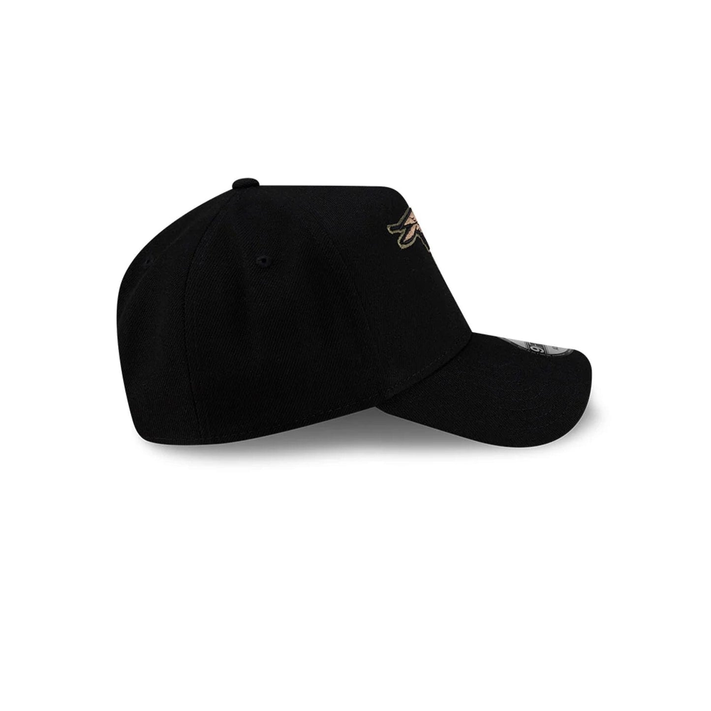 Pictured is this Roji Soccer 9FORTY A-Frame cap in black. 6