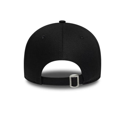 Pictured is this Lacoste X New Era 9FORTY cap in black. 6