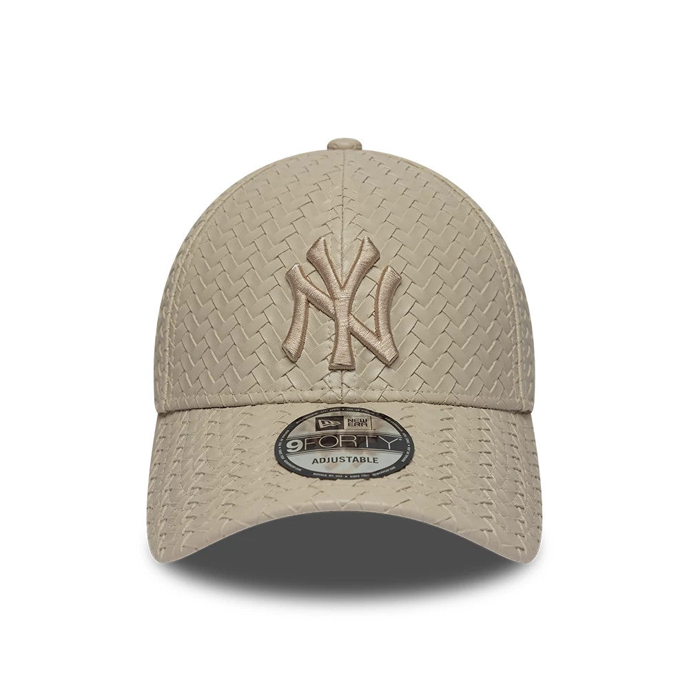 Pictured is this MLB PU Weave New York Yankees 9FORTY cap in light beige. 2